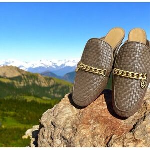 Brand New Tory Burch Mini Benton Loafer Slides with Gold Charm